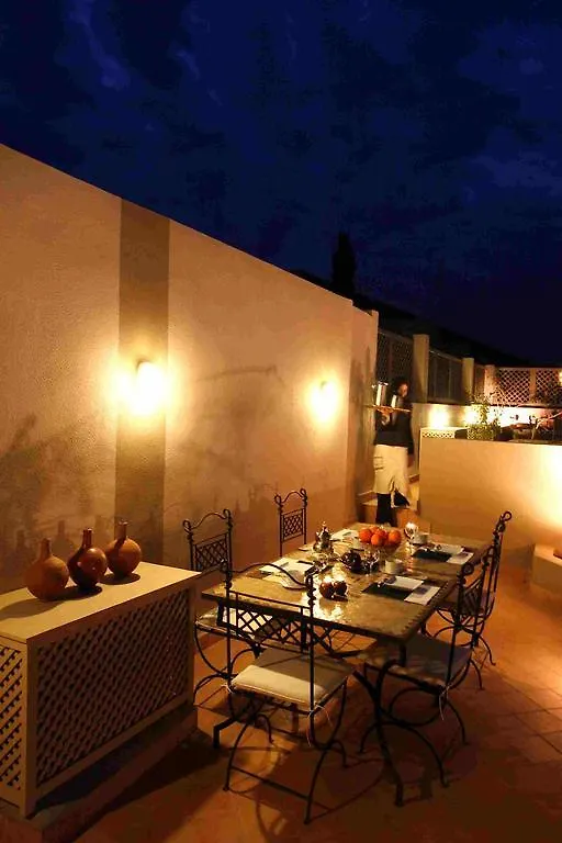 Riad 5 Sens Marrakesh 3*,